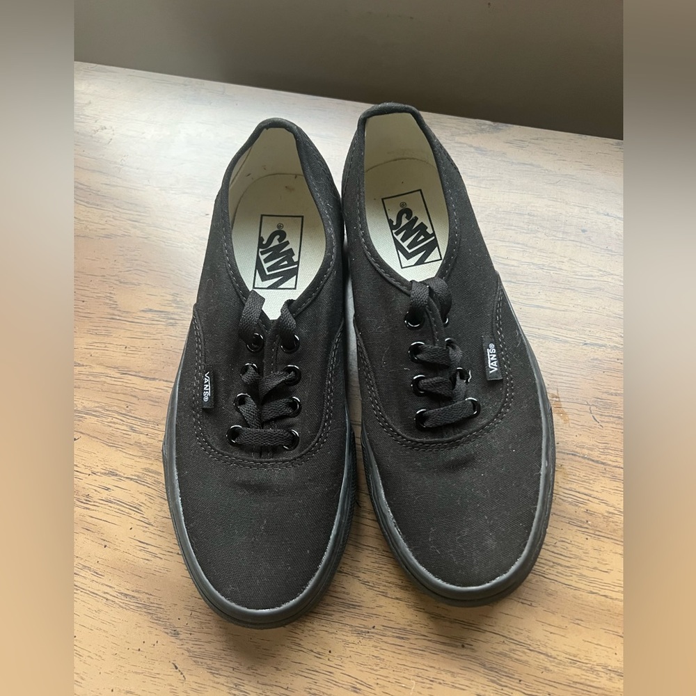 Vans - NEVER WORN!
